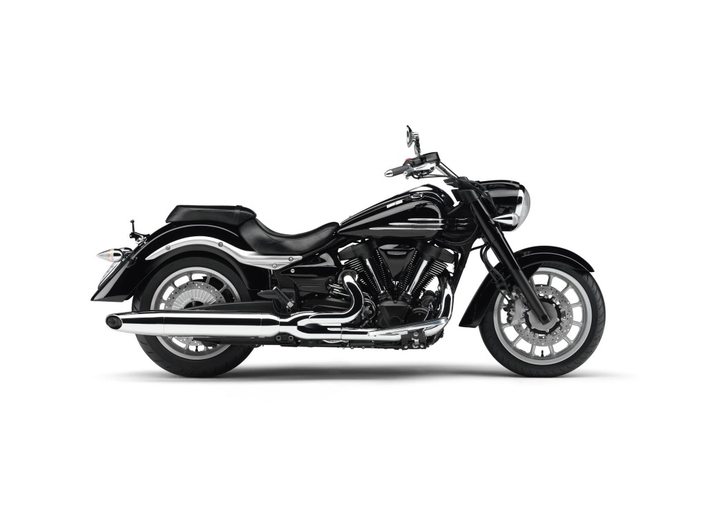 Yamaha XV1900
